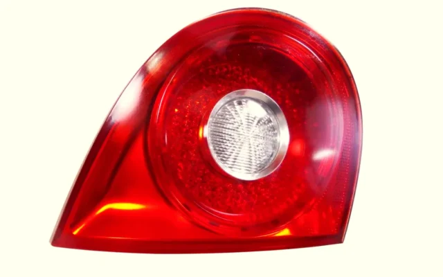 İTHAL Arka İç Stop Lambası Sol – Volkswagen Golf 5