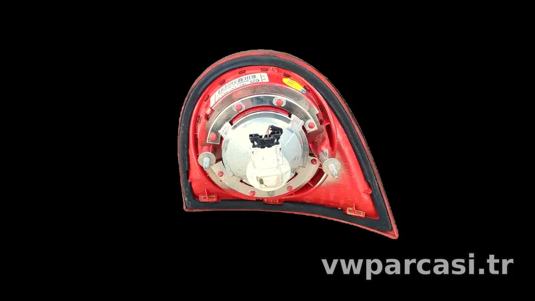 Arka İç Stop Lambası Sol - Volkswagen Golf 5 - İTHAL - 1K6945093