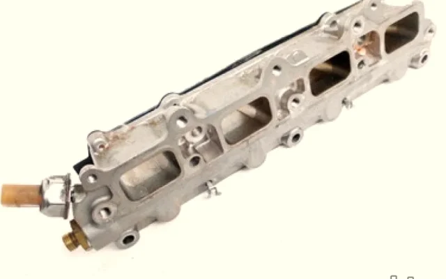 Motor Emme Manifolt Alt Parçası Kelebek Metal – CAXA – Motor – 1.4 TDI – Jetta – 2006 – 2008