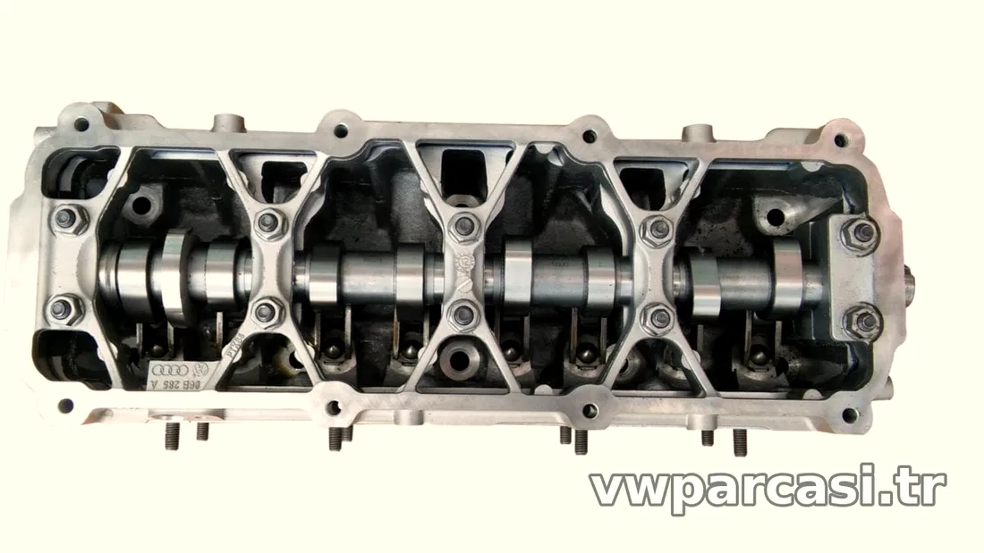 Silindir Kapak - BFS - Motor - 1.6 TDI - Beetle - 2002 - 2005 - Orjinal - 06A103351H-1