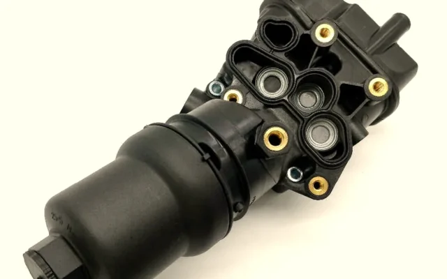 Yağ Filtre Kütüğü Komple – 2.0 TDİ – Touran – 2006 – 2006